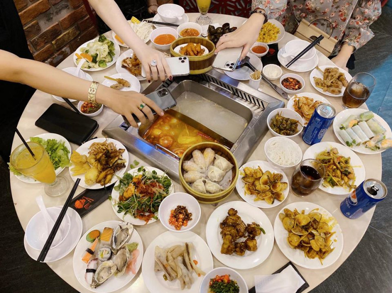 Liu Chu Fang - Buffet Lẩu & Dimsum Hồng Kông