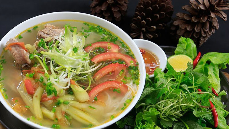 Bún sườn chua nhiều chất dinh dưỡng