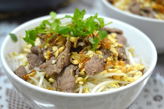 Bún Bò Nam Bộ Tạ Hiện là một trong những quán ăn ngon nhất 