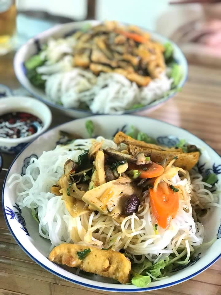 Bún chay Vạn Hạnh