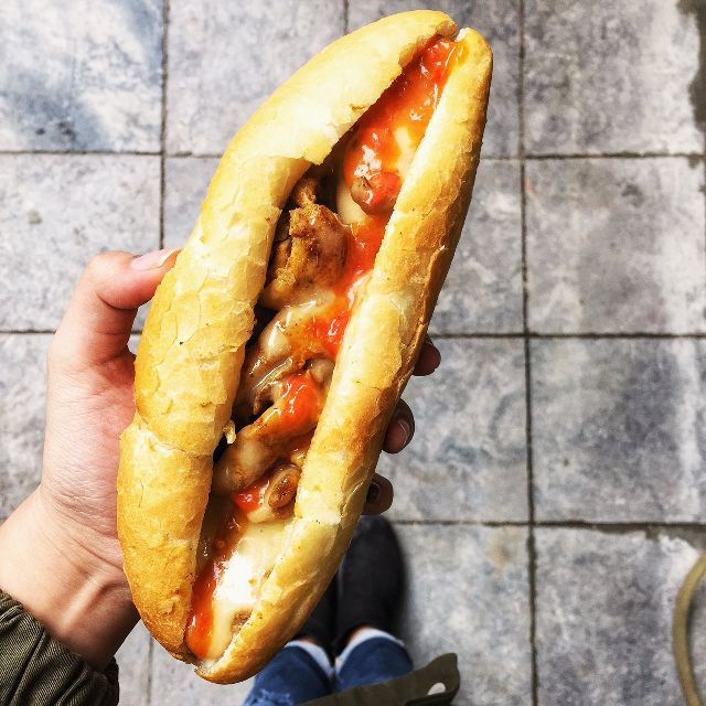 Bánh mì bắp bò