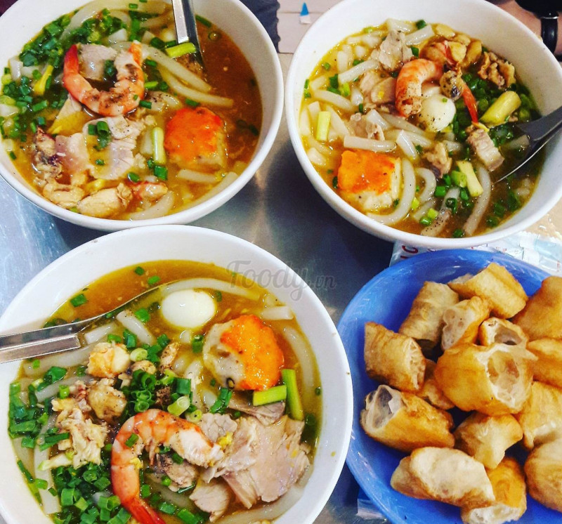 Bánh Canh Cua - Trần Khắc Chân