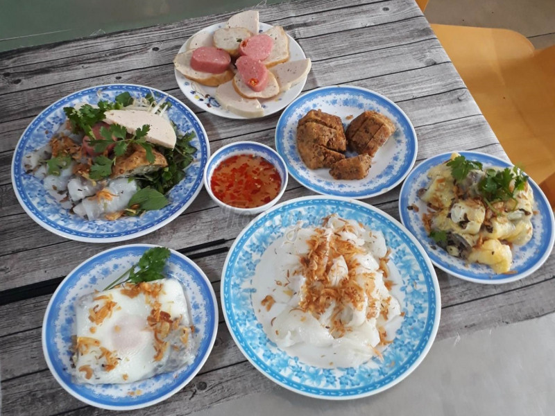 Bánh cuốn Hà Nội