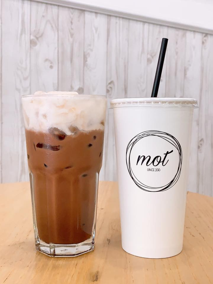 MỌT Coffee & Clothes