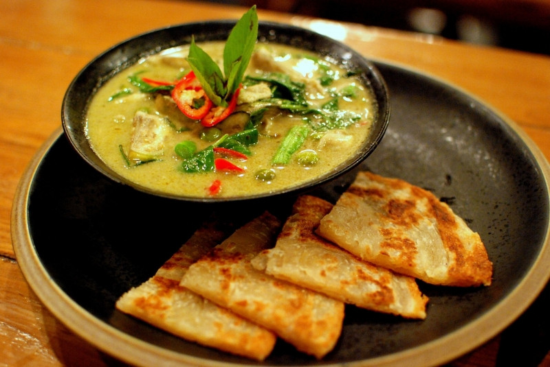 Món cà ri xanh kiểu Thái đậm đà, ấm nóng.