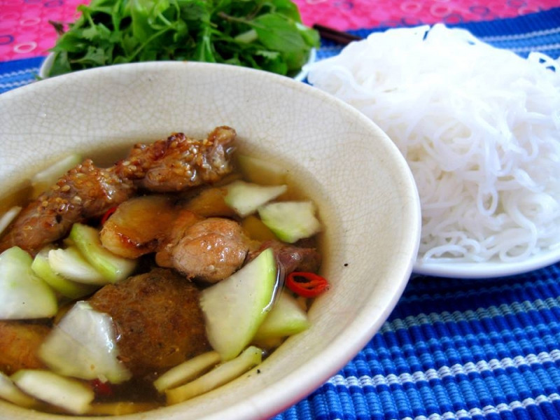 Bún chả Hàng Than