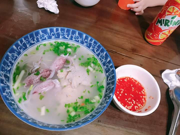 Bún quậy Phạm Hùng