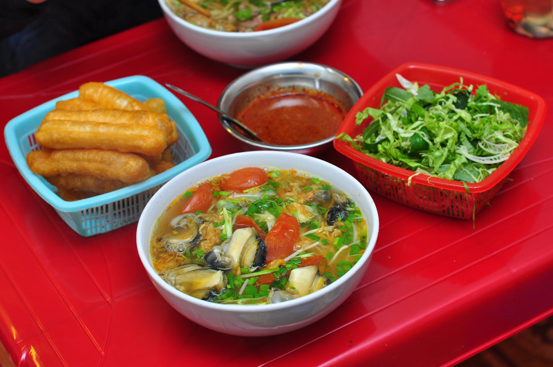 Bún riêu Huyền Thu