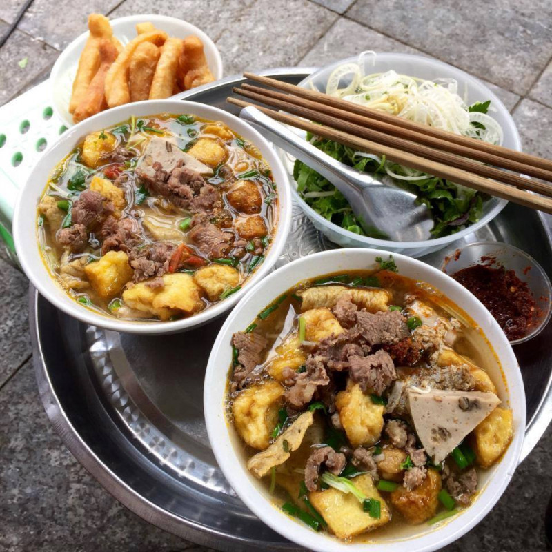 Bún riêu Tô Hiệu