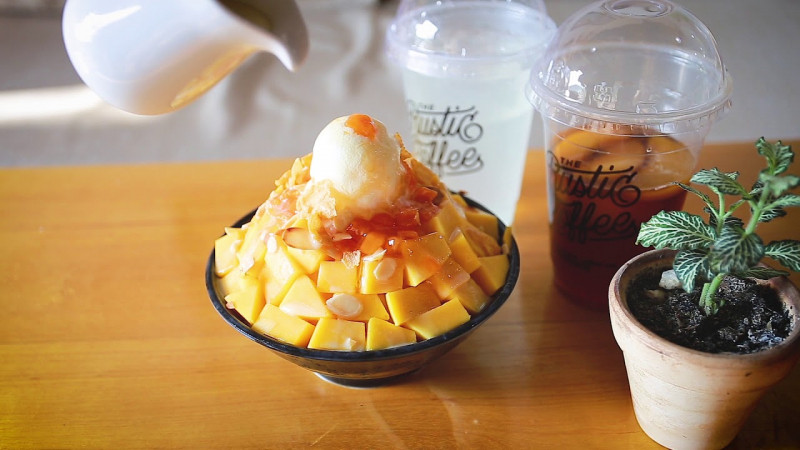 Bingsu của quán hấp dẫn vô cùng