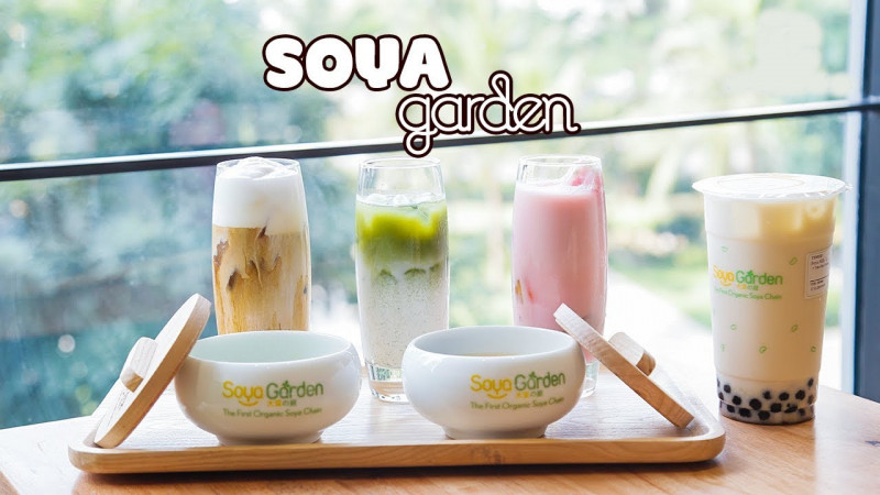 Soya Garden là một thương hiệu nổi tiếng với việc tạo ra nhiều món đồ uống, thức ăn thơm ngon từ nguyên liệu là hạt đậu nành hữu cơ 100%.
