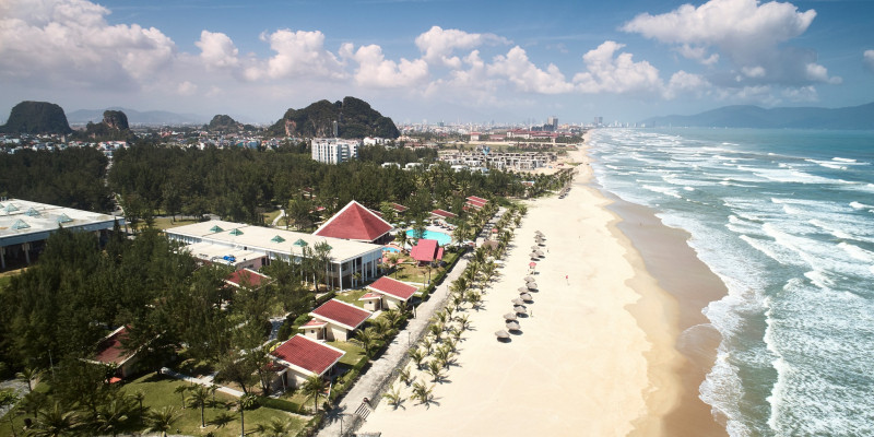 Toàn cảnh khu resort nhìn từ trên cao - Sandy Beach Resort Đà Nẵng (Nguồn Internet)