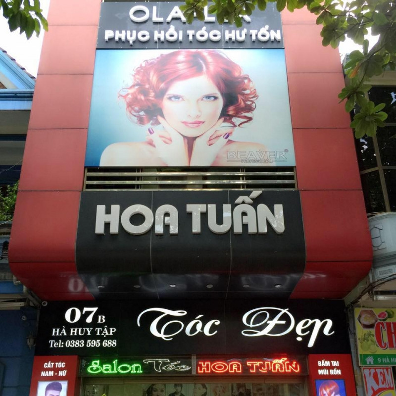 Salon tóc đẹp Hoa Tuấn