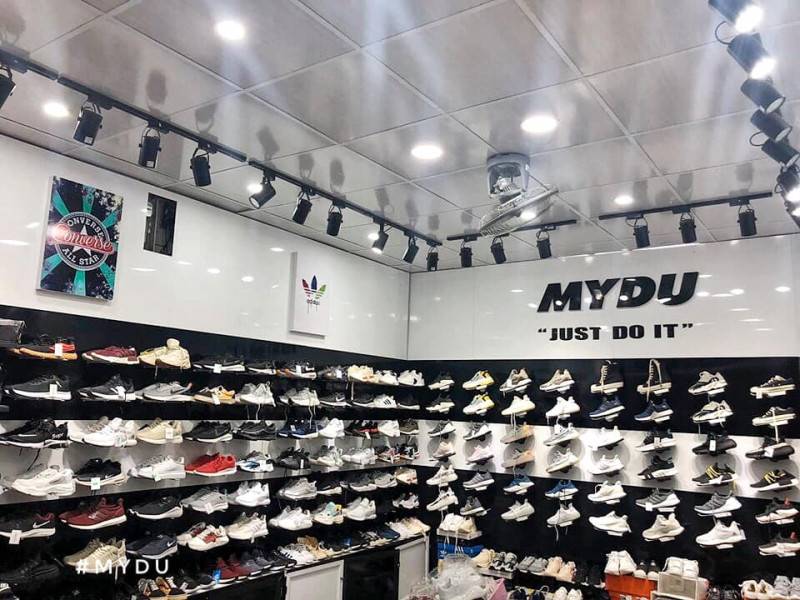Mydu shop có rất nhiều giày thể thao