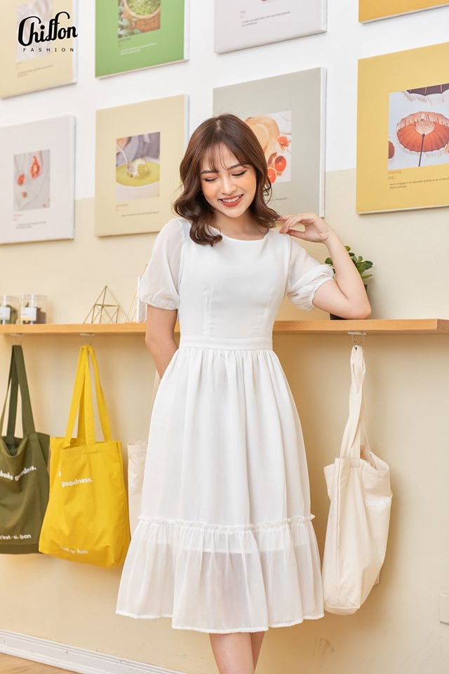 Chiffon đang từng bước đưa sản phẩm thời trang Việt đến tận tay khách hàng, tập trung vào dòng sản phẩm Công sở trẻ trung, thanh lịch và nhẹ nhàng