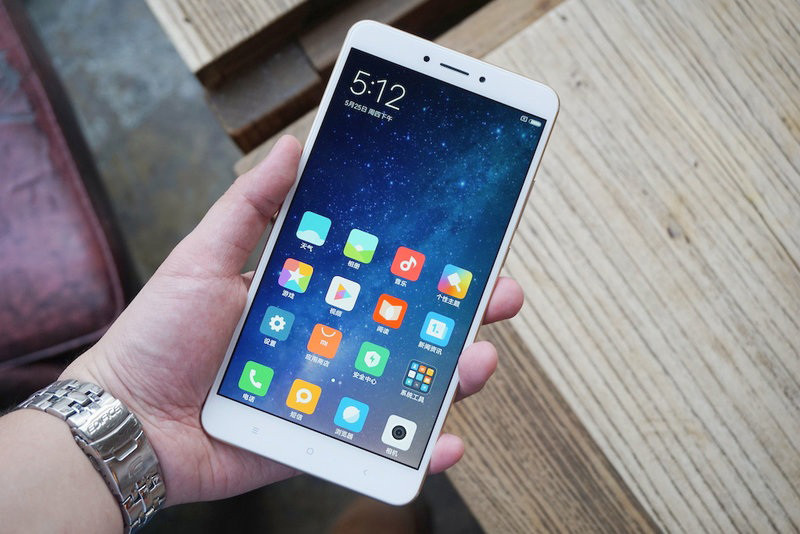 Xiaomi Mi Max 2 (Pin: 5300mAh)