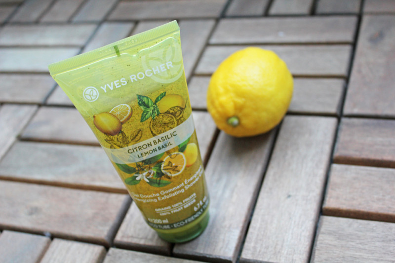 Gel tắm tẩy tế bào chết Yves Rocher Energizing Exfoliating Lemon Basil Shower Gel