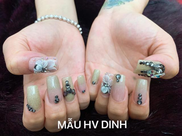 Vân Nail