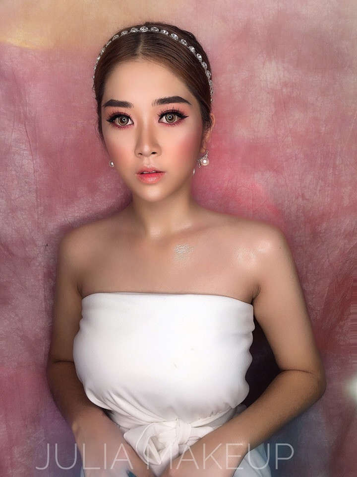 Julia makeup (Studio LE TUAN)