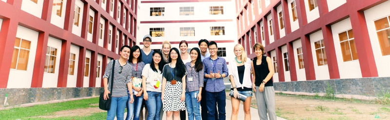 Sinh viên khoa quản trị kinh doanh- trường ĐạỊ học Quốc tế TP HCM