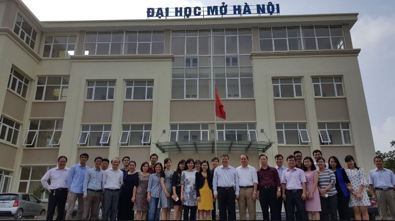 Đại học Mở Hà Nội là một trường đại học hoạt động trong hệ thống các trường Đại học do Bộ giáo dục đào tạo Việt Nam trực thuộc quản lý và được hưởng mọi quy chế của 1 trường Đại học công lập
