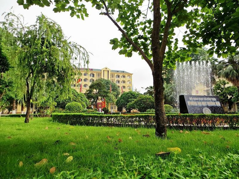 Đại học Thương mại là một trong những trường đại học có khuôn viên đẹp