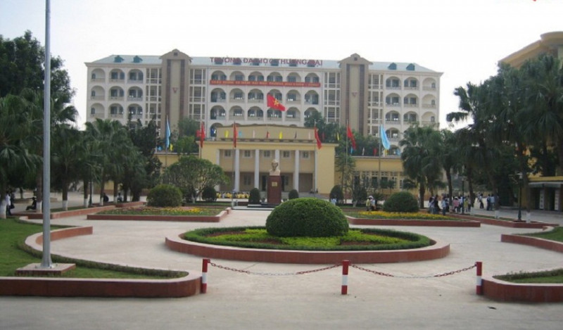 Đại học Thương mại là một ngôi trường đào tạo tốt ở Hà Nội