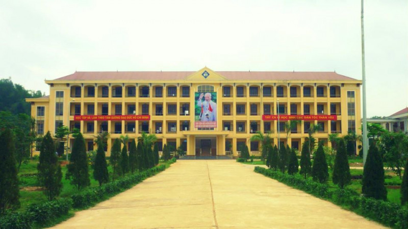 Khuân viên Trường Phổ thông Dân tộc nội trú (PTDTNT), Tuyên Quang