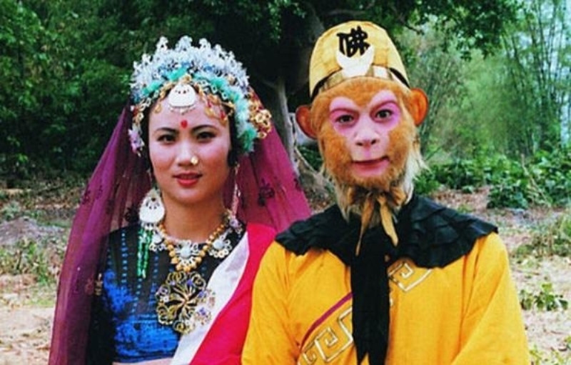 Lục Tiểu Linh Đồng và vợ Vu Hồng