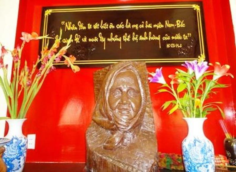 Mẹ Nguyễn Thị Rành
