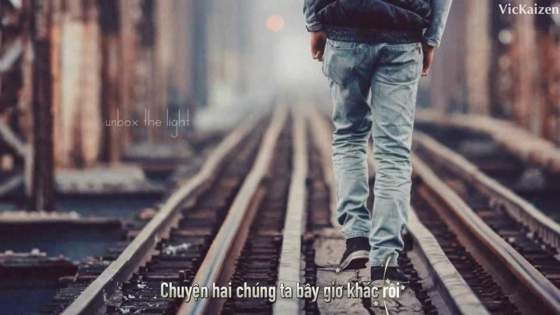 Một giây mơ màng, quay lại đã nhau