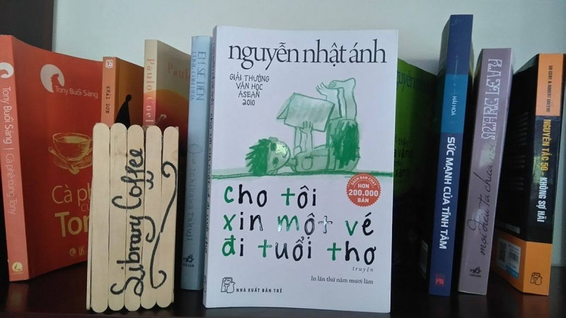 Cho tôi xin một vé đi tuổi thơ - Tác giả Nguyễn Nhật Ánh