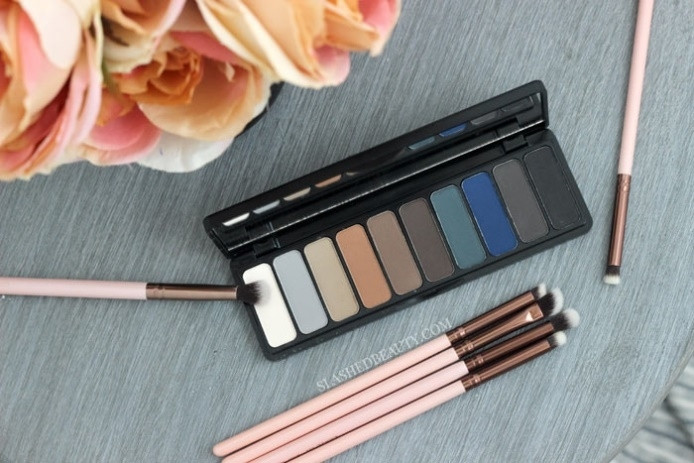Bảng phấn mắt Mad for Holly Smokes Palette - E.L.F