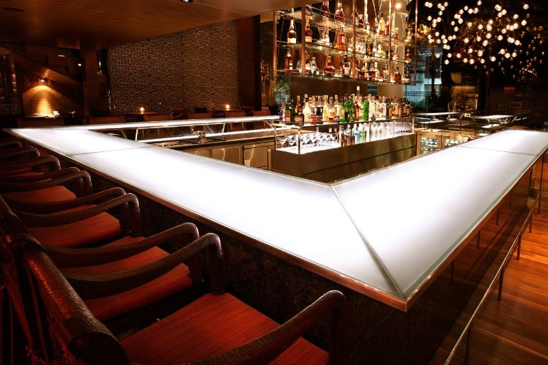 Martini Bar – Park Hyatt Saigon Hotel