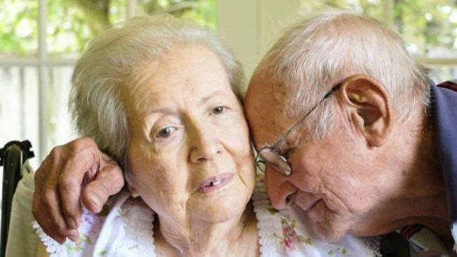 Bệnh hiểm nghèo Alzheimer thường gặp ở người già