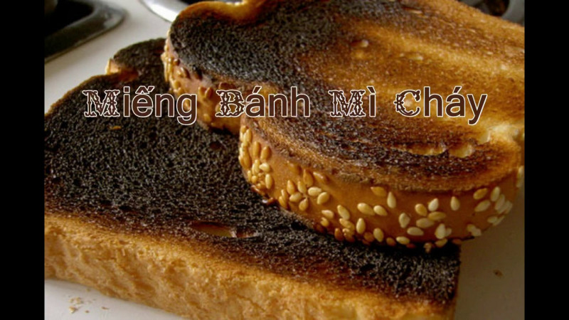 Dùng bánh mì cháy làm trắng răng