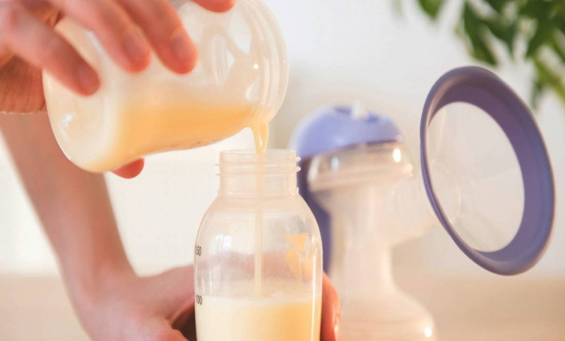 Vắt sữa giúp bạn tiết kiệm thời gian và làm tăng sản xuất prolactin, các hormone chịu trách nhiệm về sản xuất sữa.
