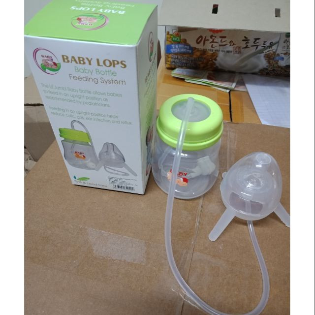 Bình hút sữa rảnh tay Baby Lops