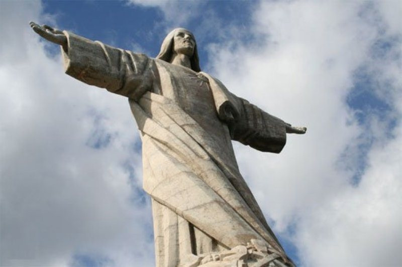 Bức tượng Cristo-Rei