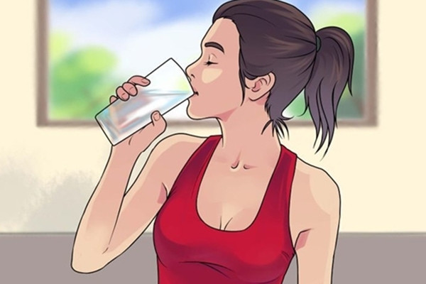 Uống đủ nước cho cở thể.