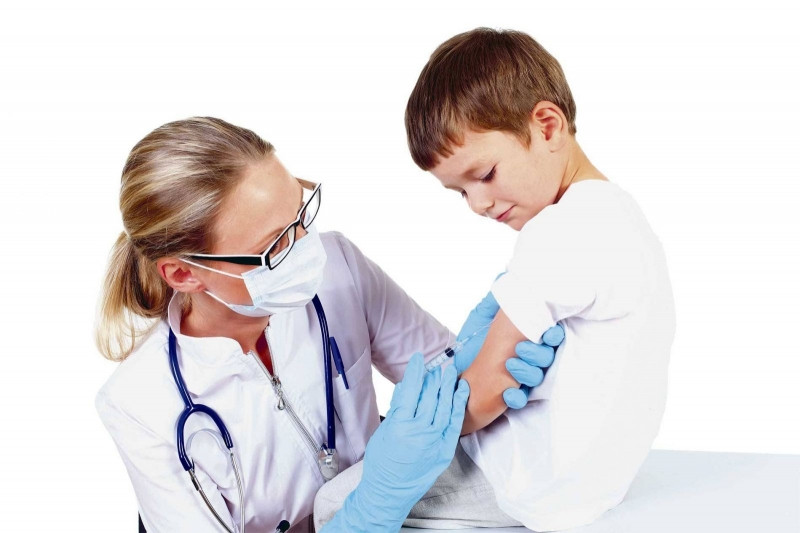 Chủ động phòng bệnh bằng tiêm vắc xin