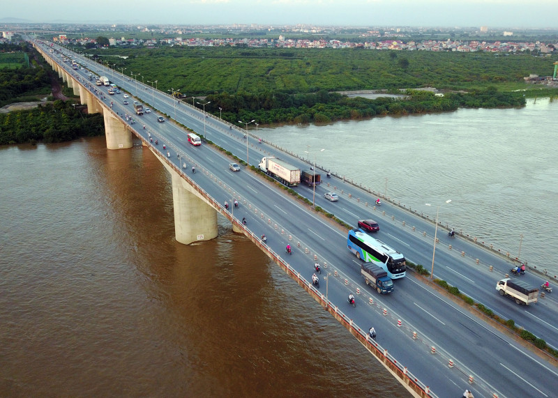 Cầu Thanh Trì cây cầu lớn nhất Hà Nội