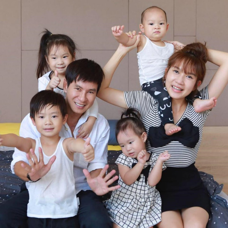 Gia đình hạnh phúc của Lý Hải - Minh Hà.