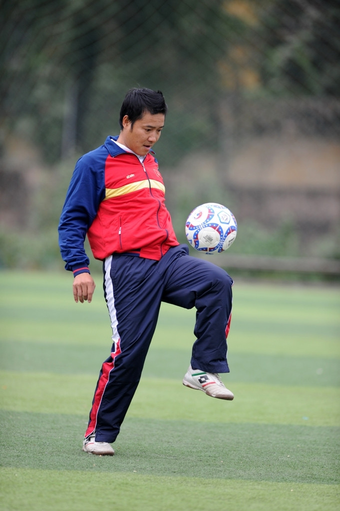 Cầu thủ Nguyễn Hồng Sơn