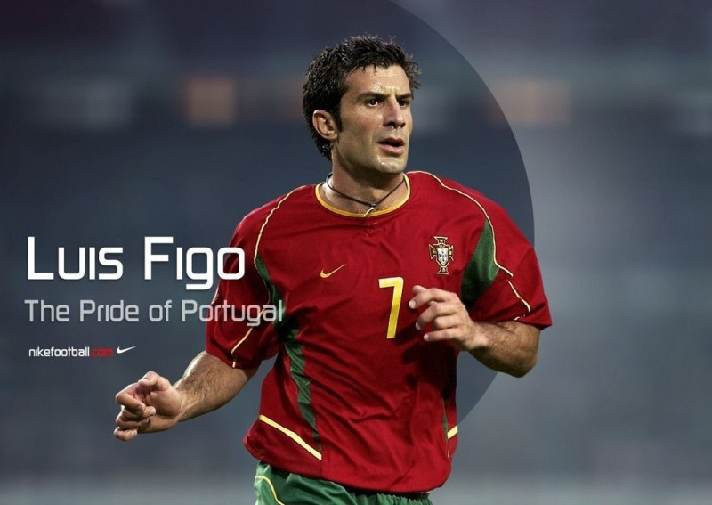 Figo trở thành huyền thoại của bóng đá Bồ Đào Nha với áo số 7.