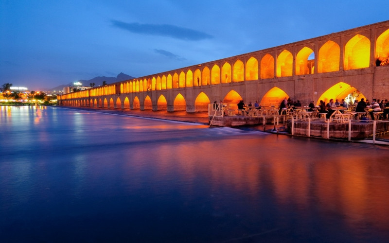 Cầu Khaju, Iran