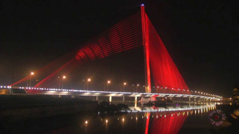 Cầu Trần Thị Lý - Cánh buồm nghệ thuật