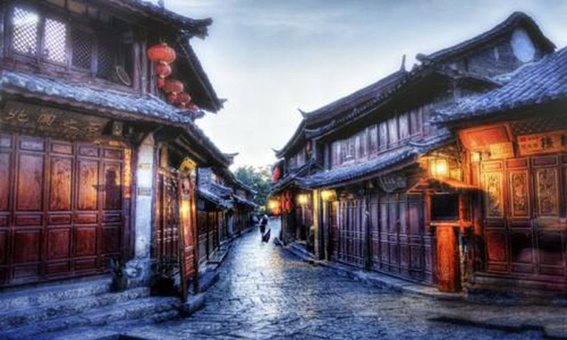 Những con đường cổ kính ở Phố cổ Lệ Giang (Trung Quốc)