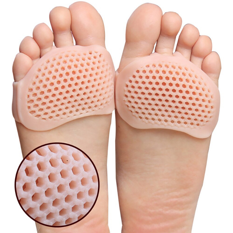Bàn chân mềm mại nếu được chăm sóc thường xuyên và sử dụng chanh hàng ngày