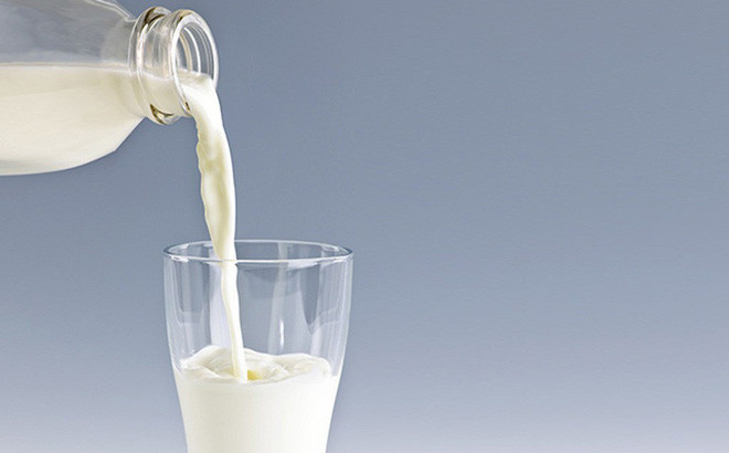 Việc tiêu thụ cùng một lượng sữa và thịt định mức thì sữa nạp vào ít calo hơn nhưng được nhiều dưỡng chất hơn.